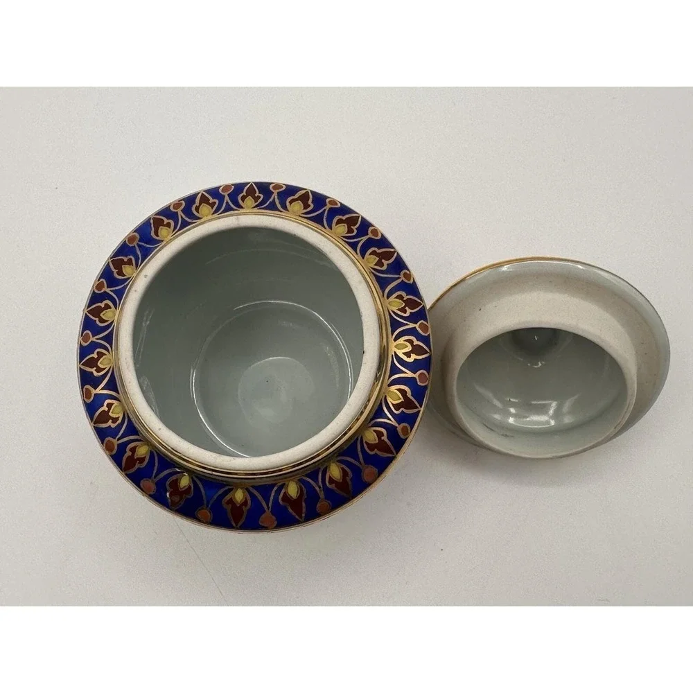 Thai Benjarong Porcelain Covered Jar — Hand‑Painted Gilded Lidded Jar